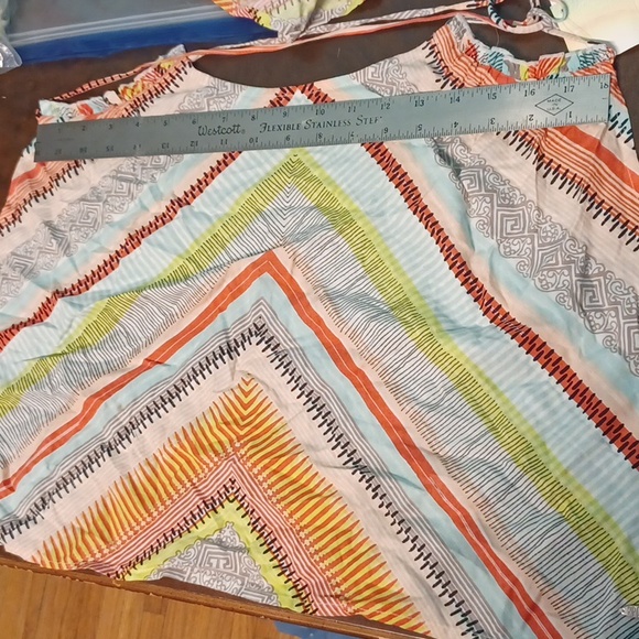 NEW! Ripcurl summer/Beach/Resort top 5472 - Picture 7 of 8